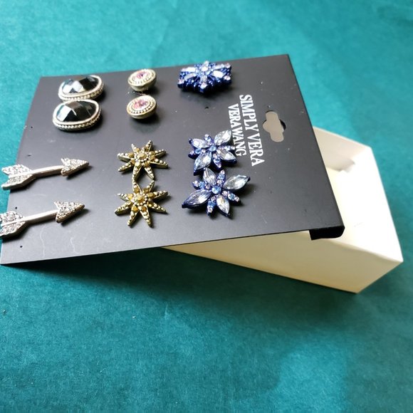 2 for 20$ NWT Simply Vera 5 Earrings pairs - Picture 3 of 4